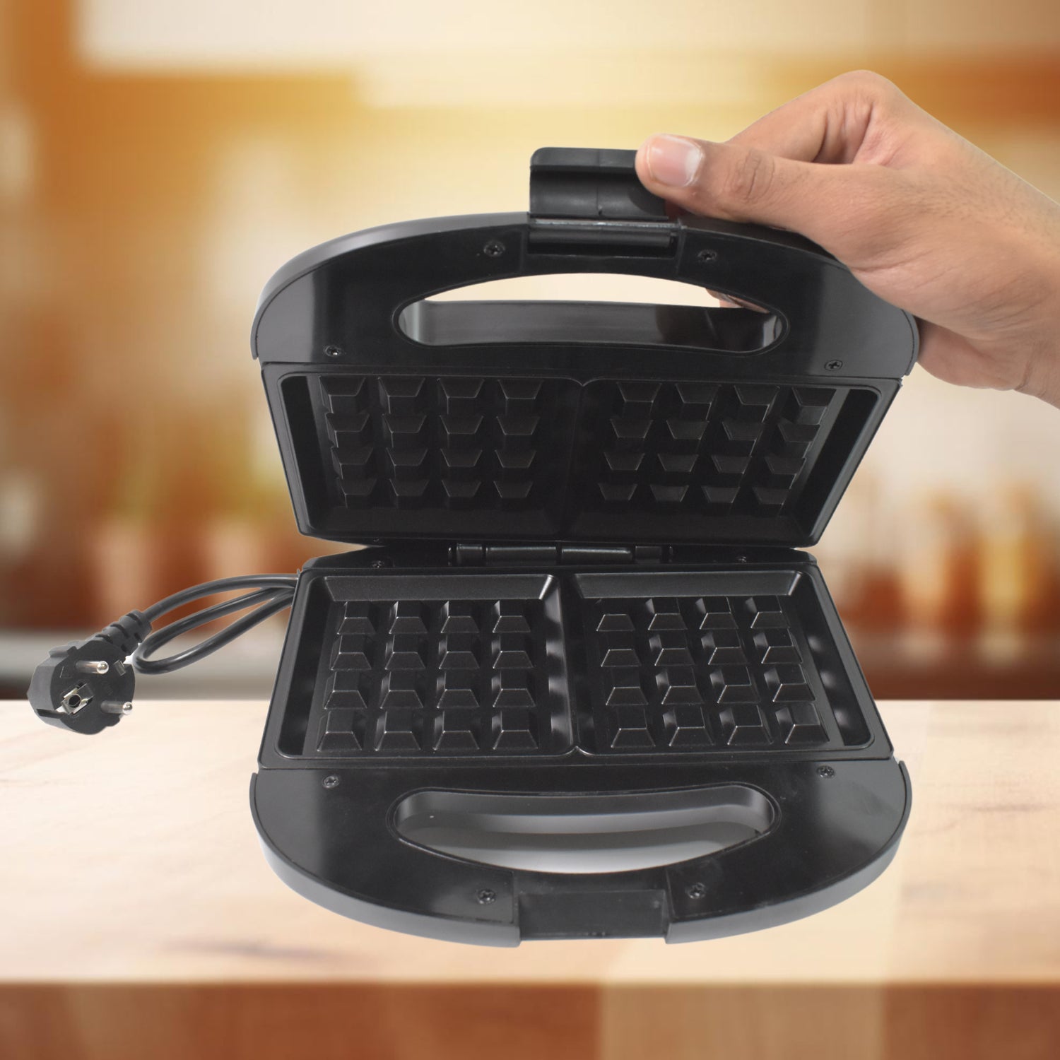 Sandwich Maker – Makes 2 Square Sandwiches, Non-Stick Plates, Easy to Clean