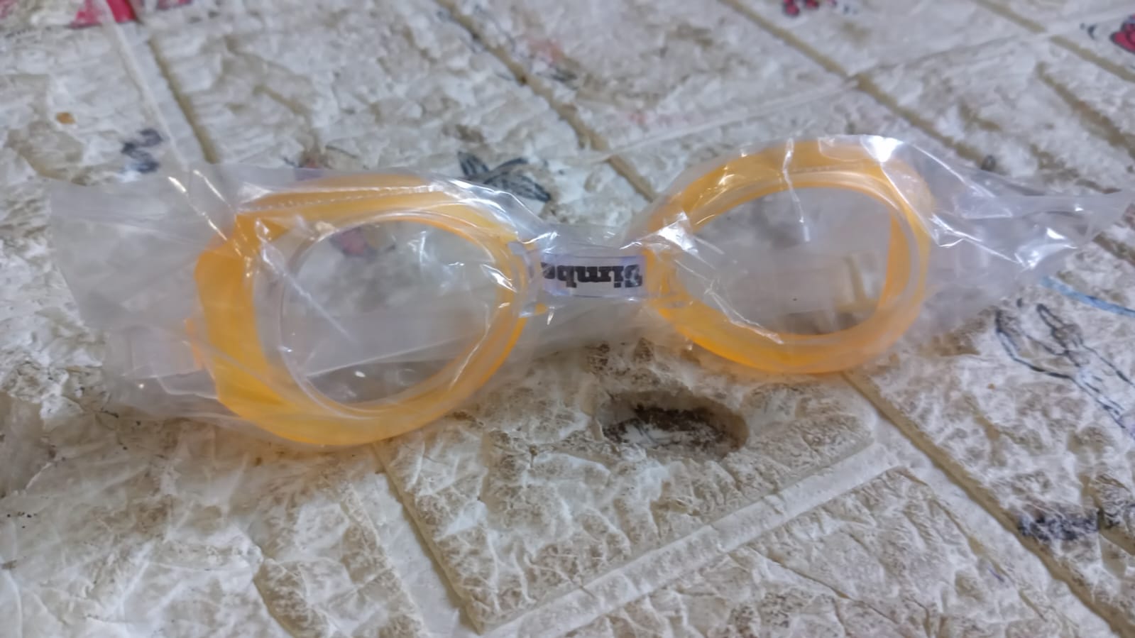 Cute Design Adjustable Swimming GogglesFor Kids Boys,  Waterproof (1 Pc )